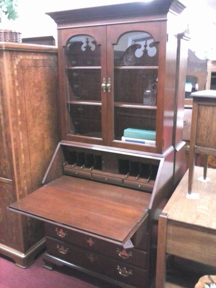 Monitor Furniture Company Vintage Furniture